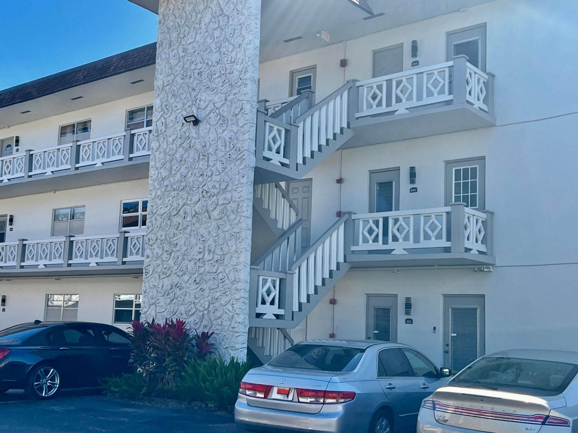 5151 W Oakland Park Boulevard, Unit 110, Lauderdale Lakes, FL 33313 Photo