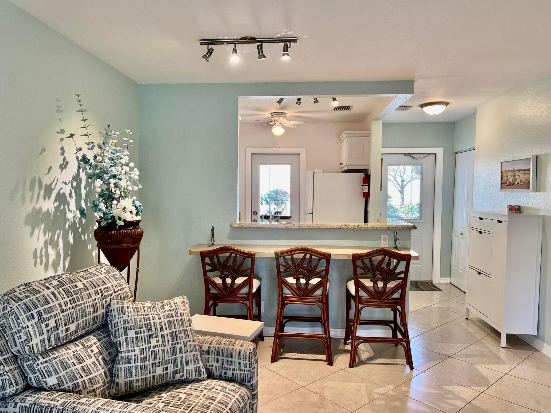 5151 W Oakland Park Boulevard, Unit 110, Lauderdale Lakes, FL 33313 Photo