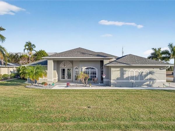 5617 SW 5th AVE , CAPE CORAL, FL 33914