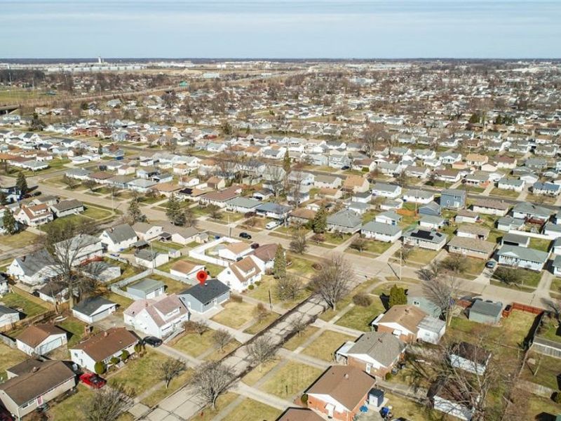 6330 Ledgebrook Drive, Brook Park, OH 44142 Photo 25