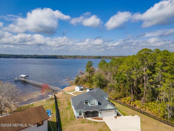 108 MAPLE Terrace, Florahome, FL 32140