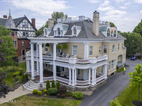 48 Union Avenue, Unit 1, Saratoga Springs, NY 12866