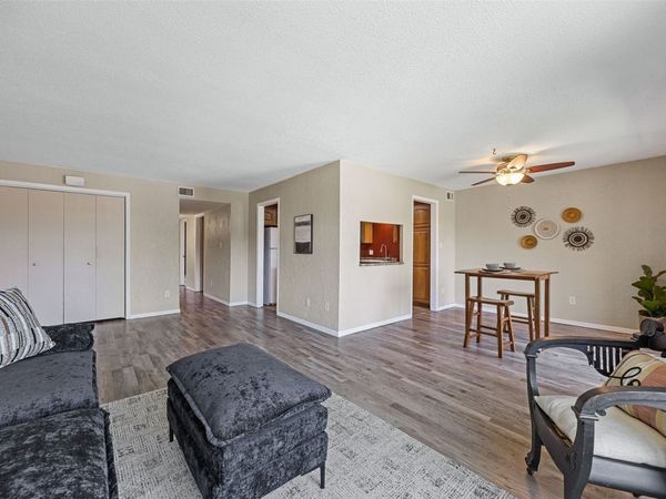 5712 Golden Court NE, Unit 60, Cedar Rapids, IA 52402