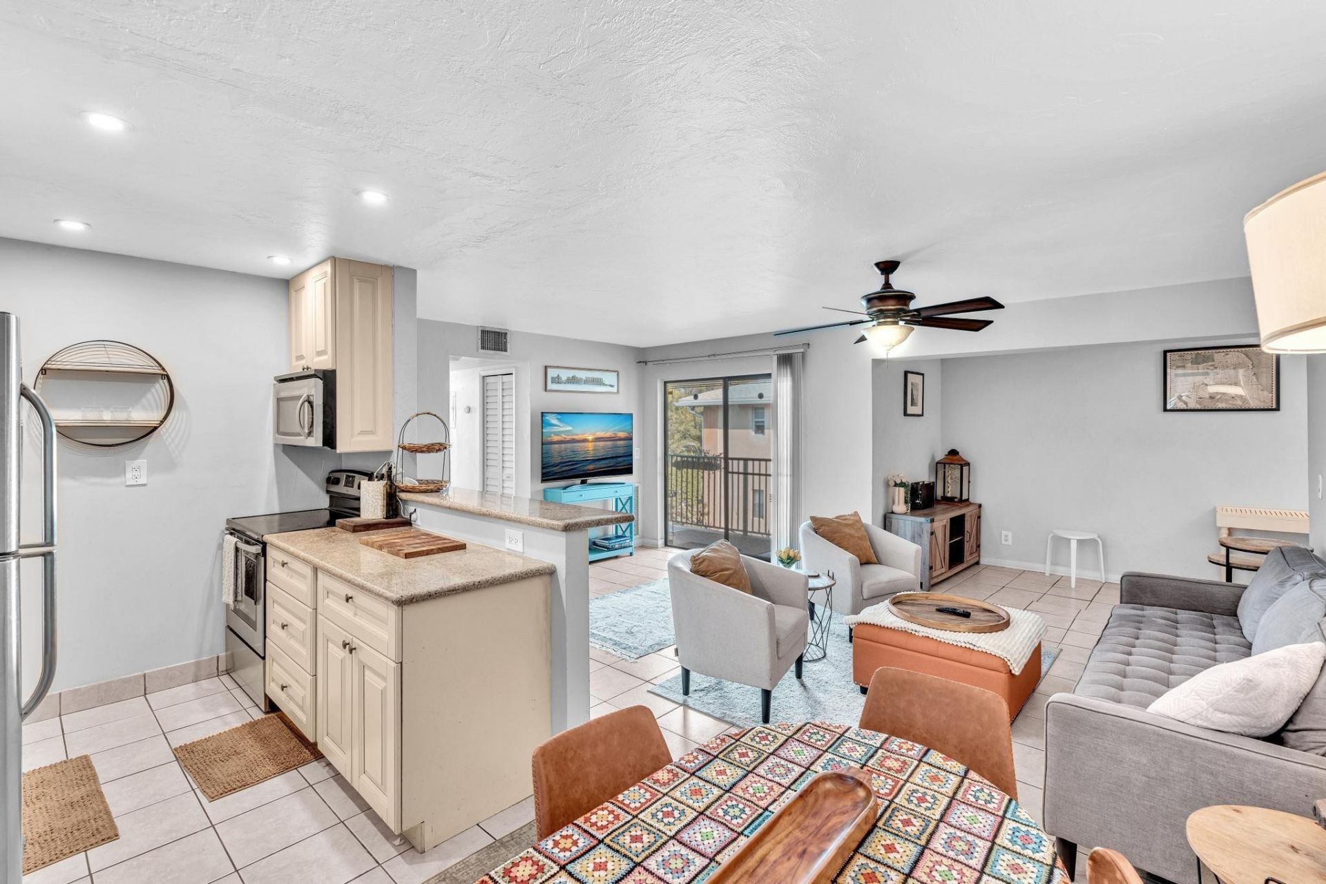 1826 N Dixie Highway, Unit 204, Fort Lauderdale, FL 33305 Photo