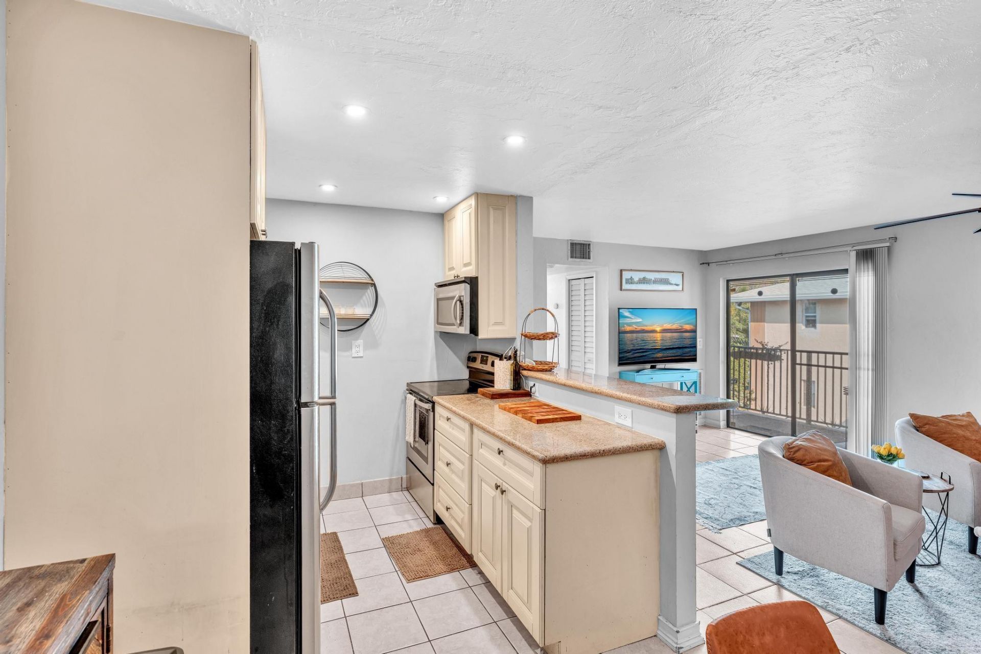 1826 N Dixie Highway, Unit 204, Fort Lauderdale, FL 33305 Photo