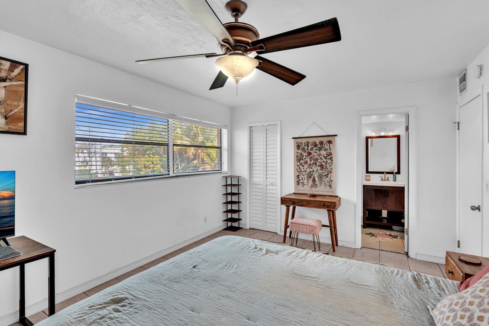 1826 N Dixie Highway, Unit 204, Fort Lauderdale, FL 33305 Photo