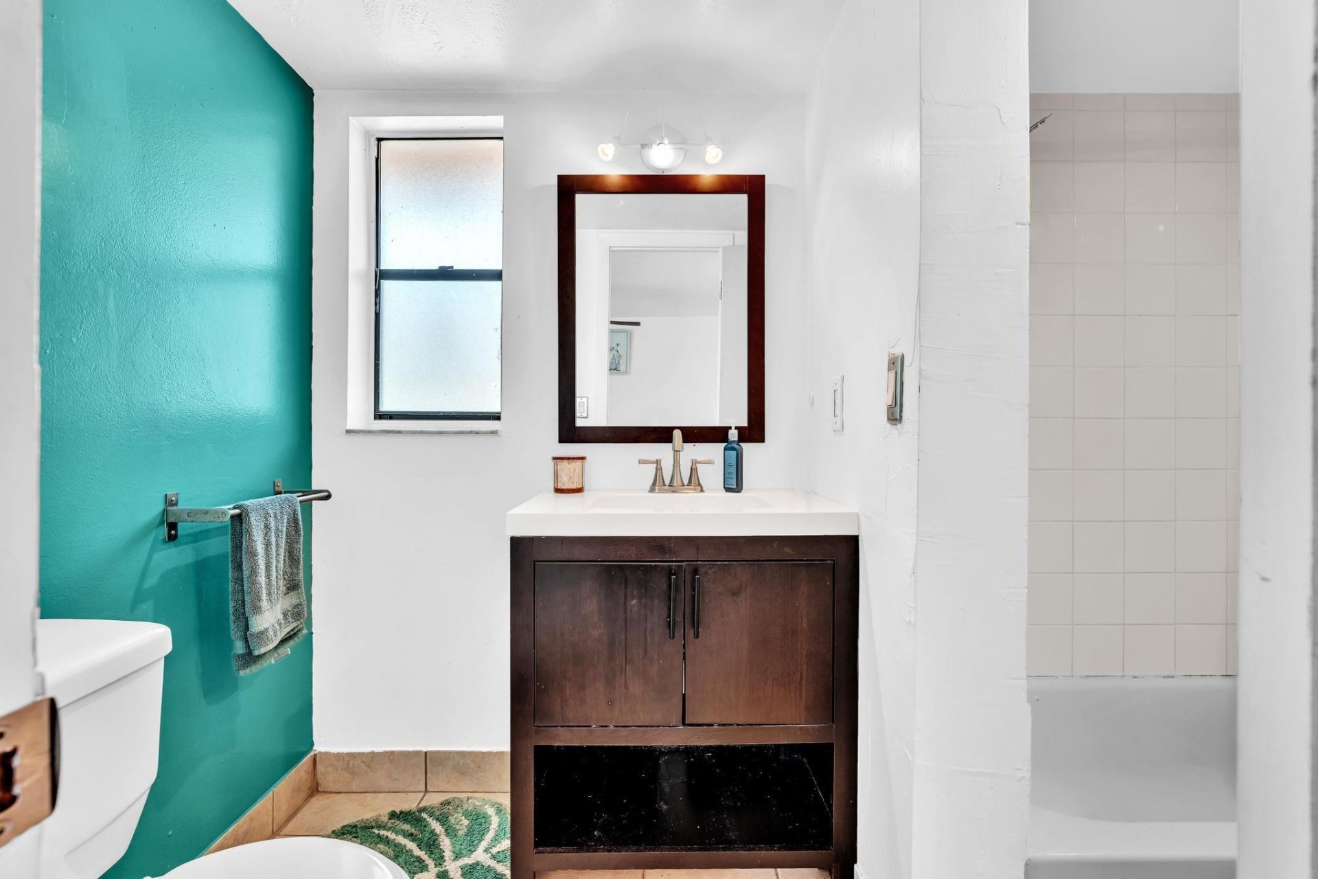 1826 N Dixie Highway, Unit 204, Fort Lauderdale, FL 33305 Photo