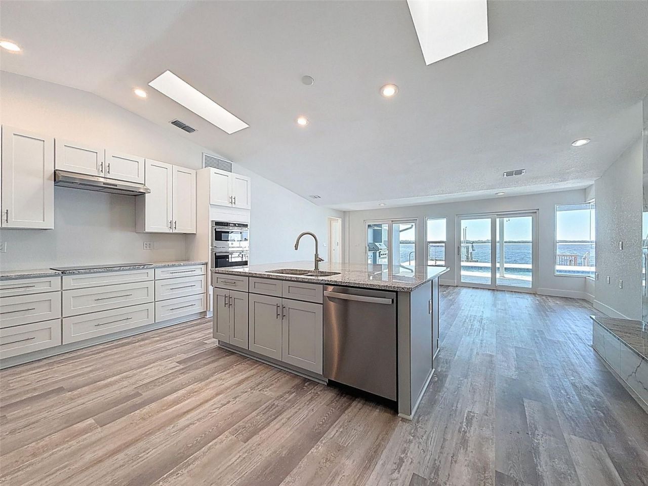 4936 Southshore Drive, New Port Richey, FL 34652 Photo