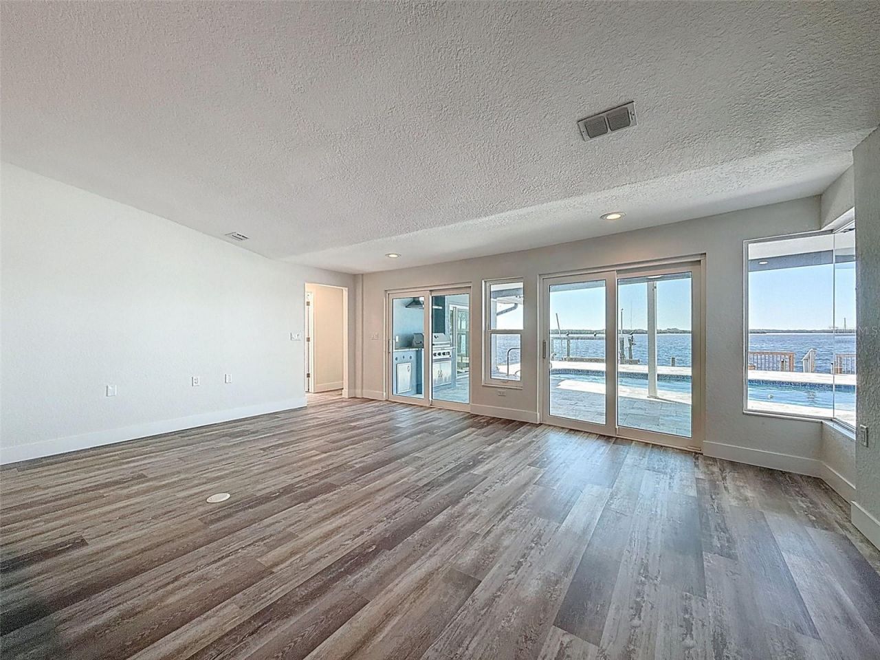 4936 Southshore Drive, New Port Richey, FL 34652 Photo