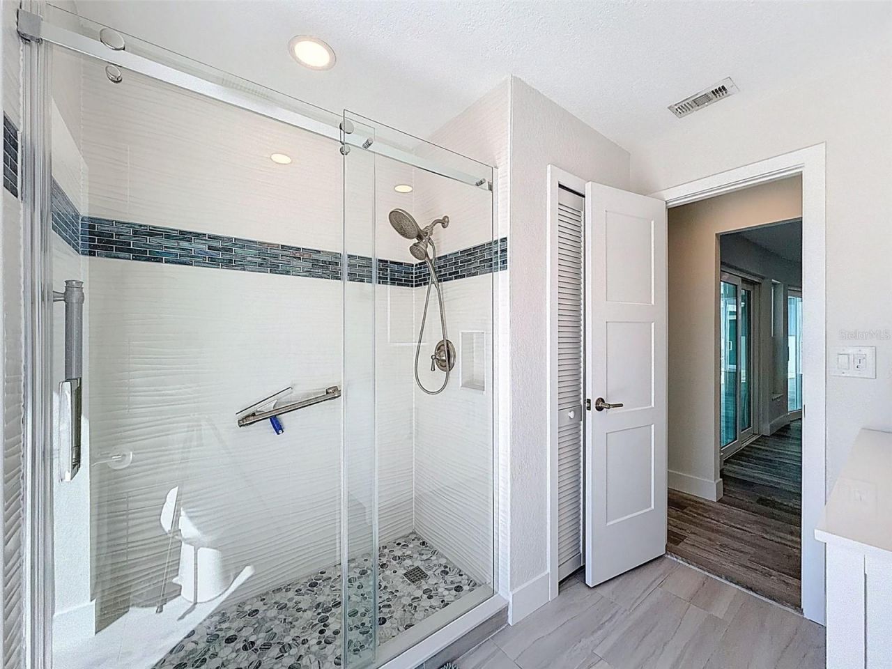 4936 Southshore Drive, New Port Richey, FL 34652 Photo