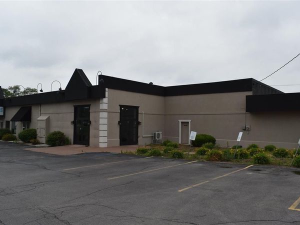 2751 US-31 S N, Unit B, Traverse City, MI 49684