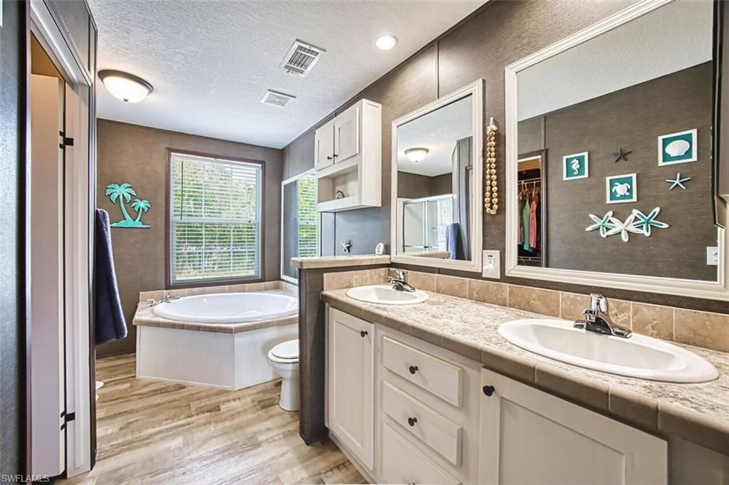 7638 Peyraud Dr, North Fort Myers, FL 33917 Photo