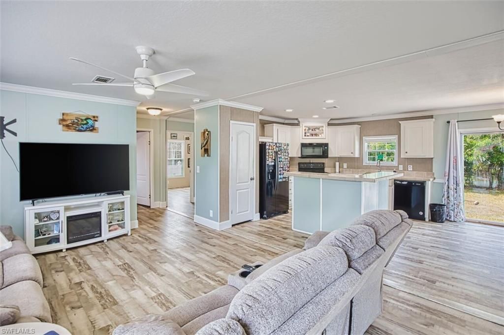 7638 Peyraud Dr, North Fort Myers, FL 33917 Photo