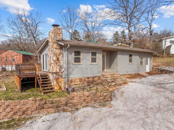 594 Labradore Lane , Lampe, MO 65681