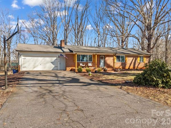 183 Jane Sowers Road , Statesville, NC 28625