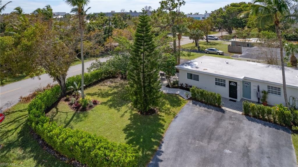 1011 11th St N, Naples, FL 34102 Photo