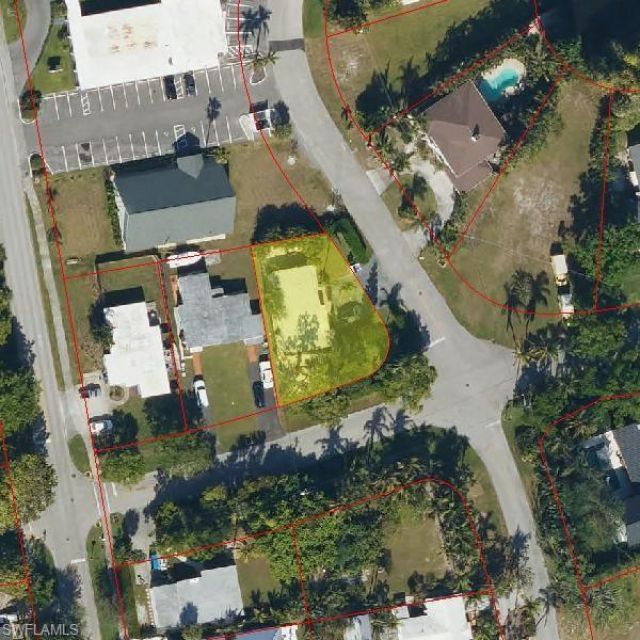 1011 11th St N, Naples, FL 34102 Photo