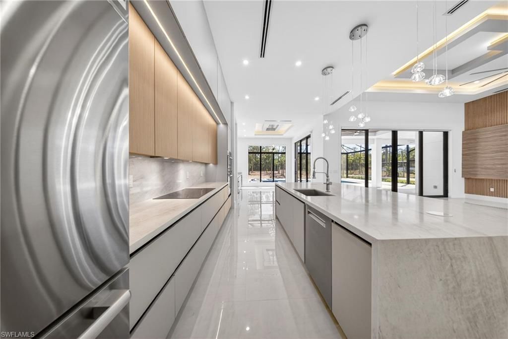 1886 39th St Sw, Naples, FL 34117 Photo