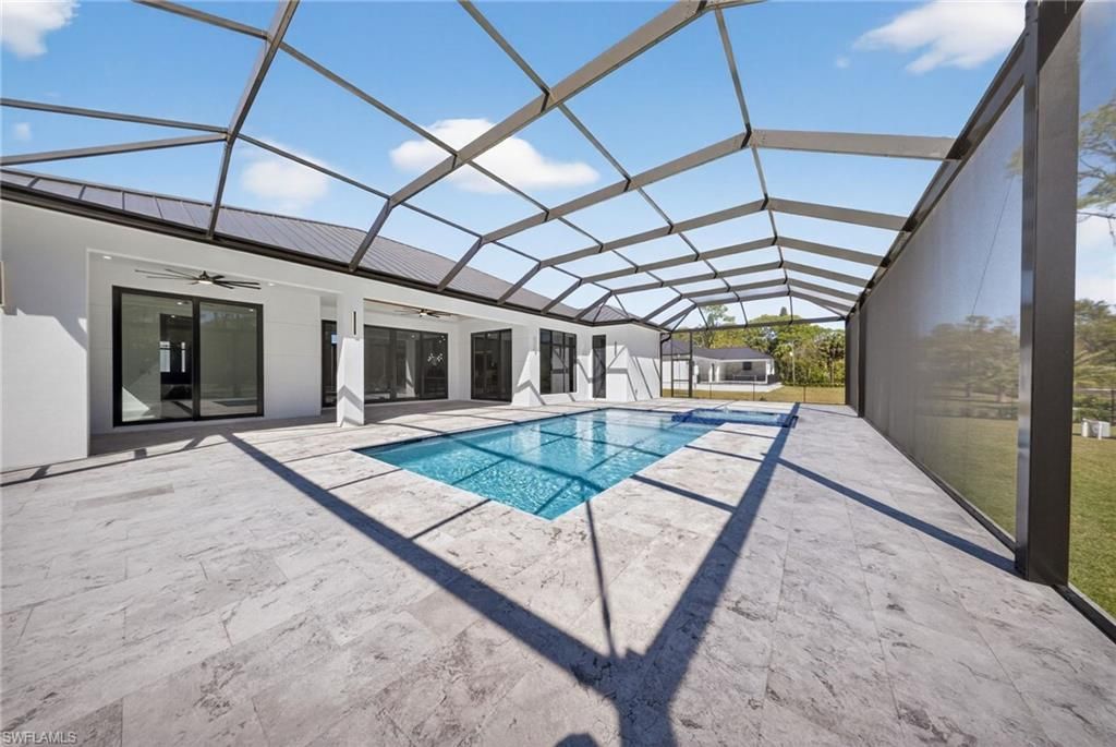 1886 39th St Sw, Naples, FL 34117 Photo