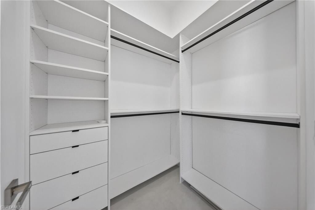 1886 39th St Sw, Naples, FL 34117 Photo