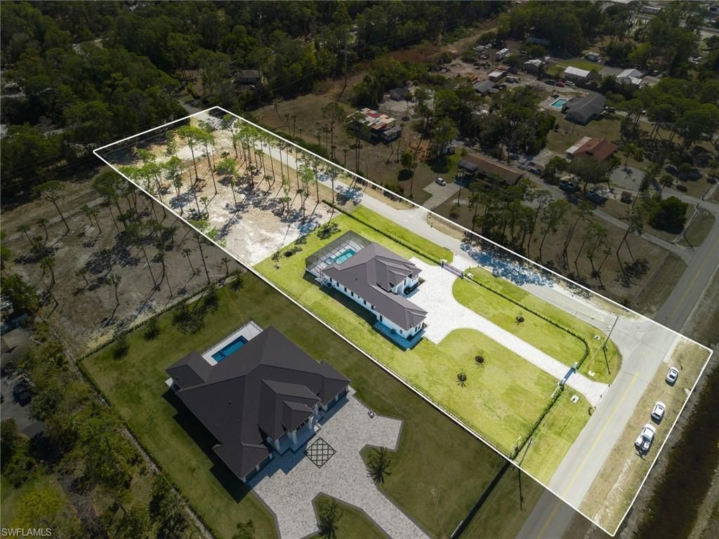 1886 39th St Sw, Naples, FL 34117 Photo