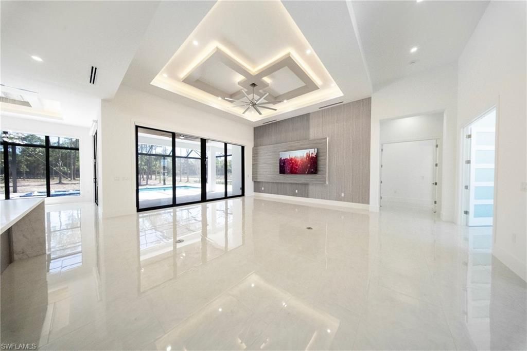 1886 39th St Sw, Naples, FL 34117 Photo