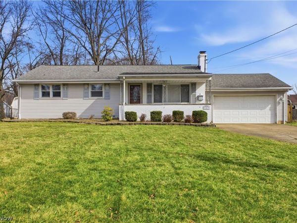 923 Kirwan Drive, Youngstown, OH 44515