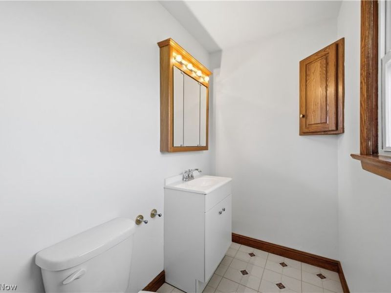 923 Kirwan Drive, Youngstown, OH 44515 Photo 17