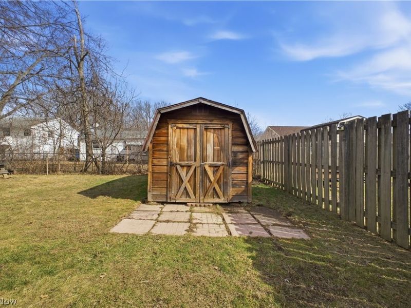 923 Kirwan Drive, Youngstown, OH 44515 Photo 41