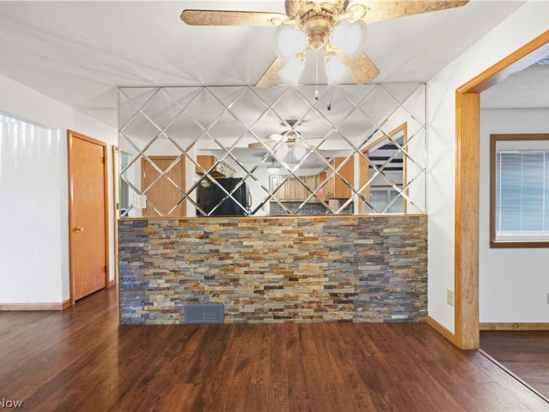 923 Kirwan Drive, Youngstown, OH 44515 Photo 7