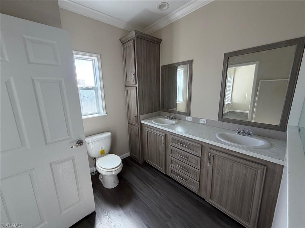 17610 Peppard Dr, Fort Myers Beach, FL 33931 Photo