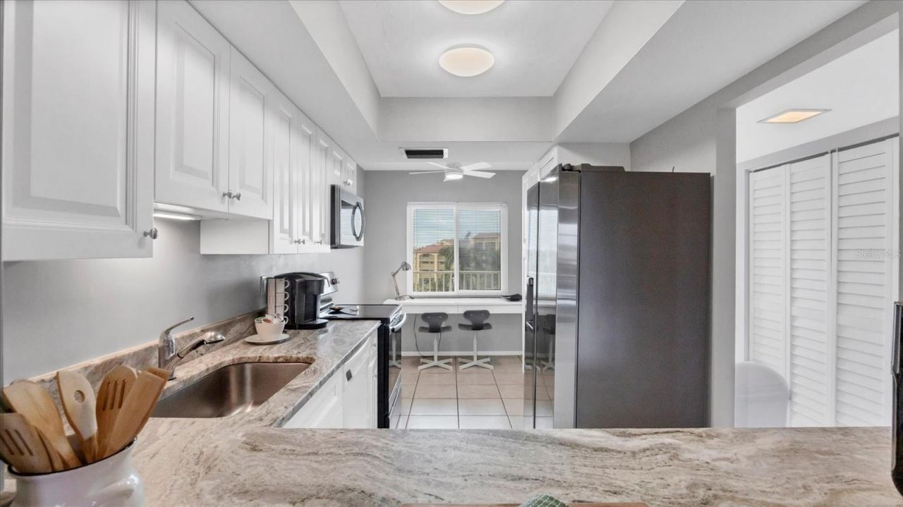 8625 Midnight Pass Road, Unit 506B, Sarasota, FL 34242 Photo