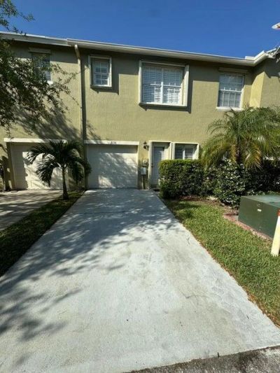 2136 SE Eatonville Drive, Port Saint Lucie, FL 34952 Photo