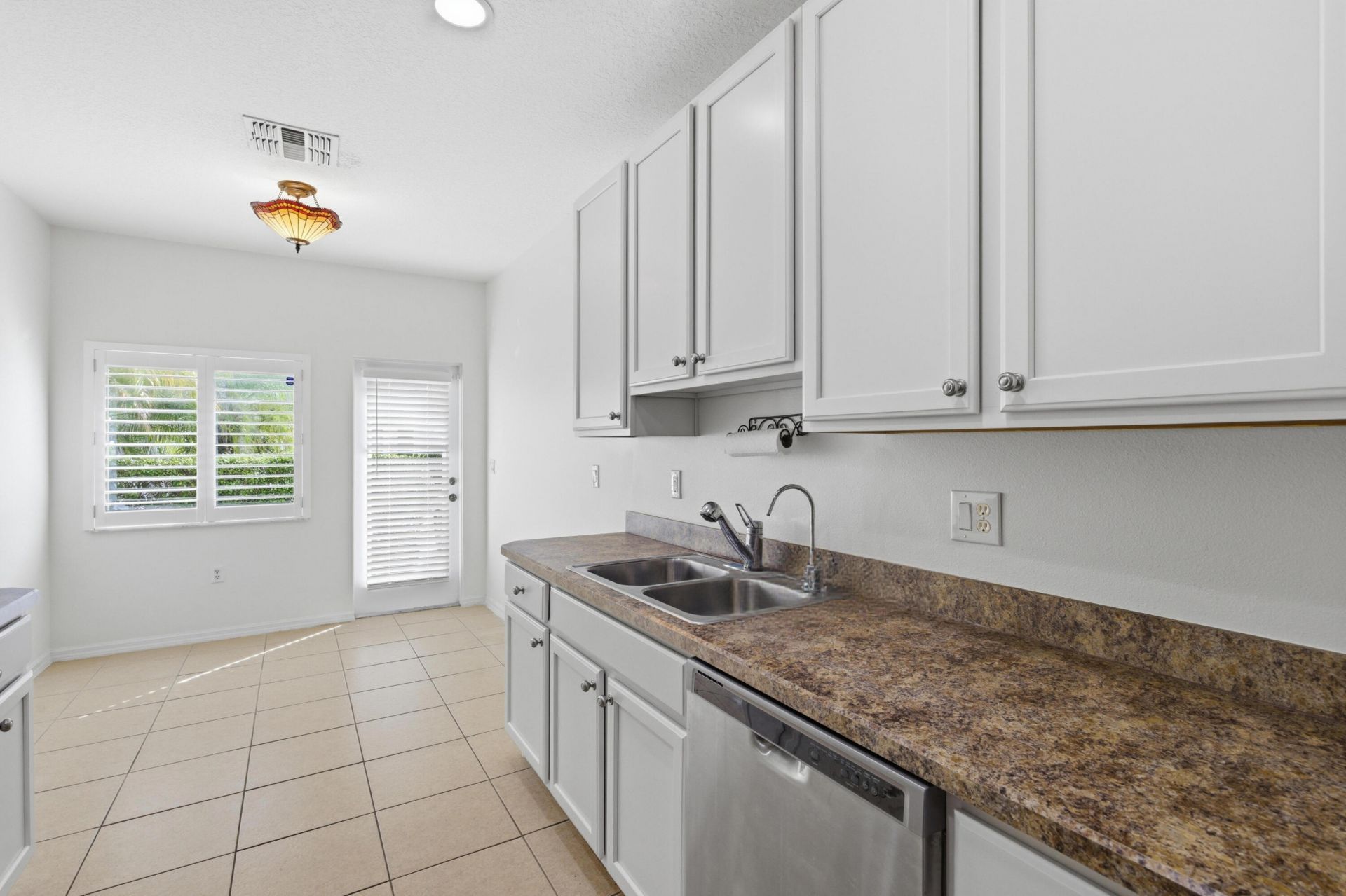 2136 SE Eatonville Drive, Port Saint Lucie, FL 34952 Photo