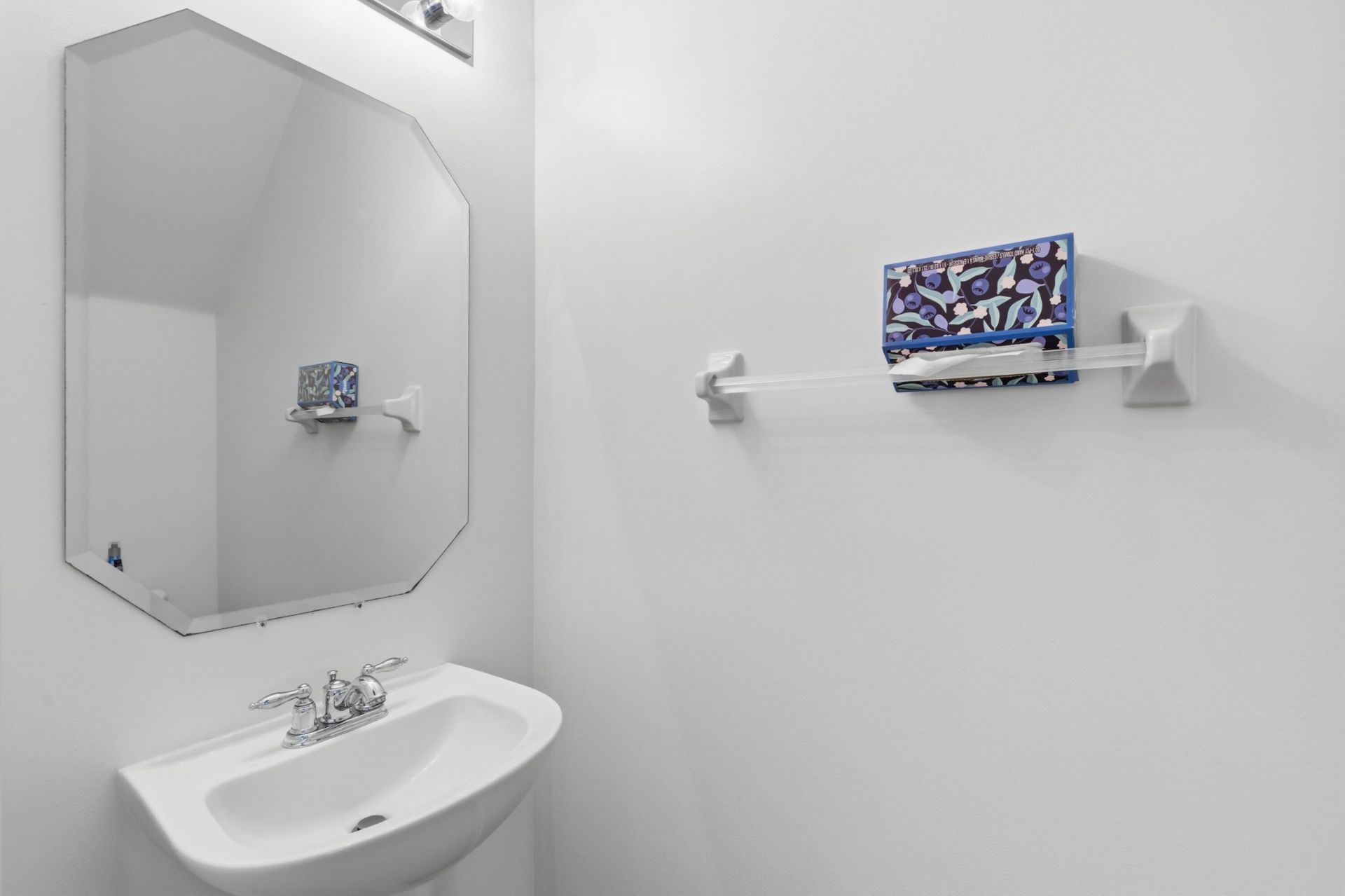 2136 SE Eatonville Drive, Port Saint Lucie, FL 34952 Photo