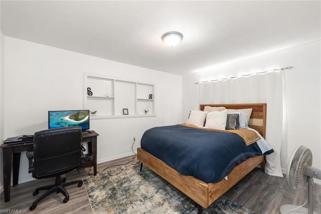 243 Lakeview Dr , North Fort Myers, FL 33917 Photo