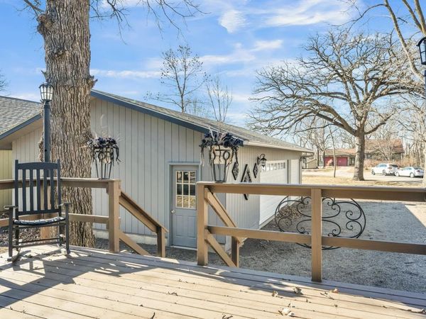 1203 North 6th Street, Estherville, IA 51334