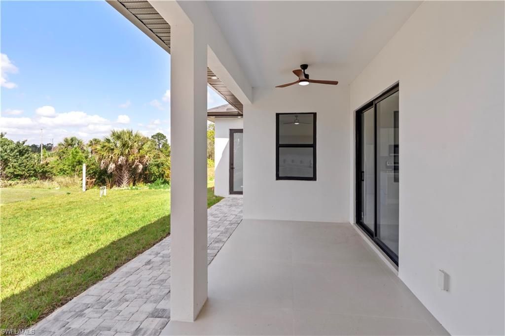 912 Bell Blvd S, Lehigh Acres, FL 33974 Photo