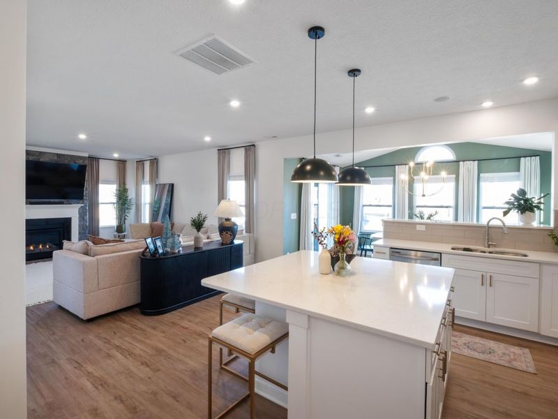 484 Creekside Drive , Commercial Point, OH 43116 Photo 11