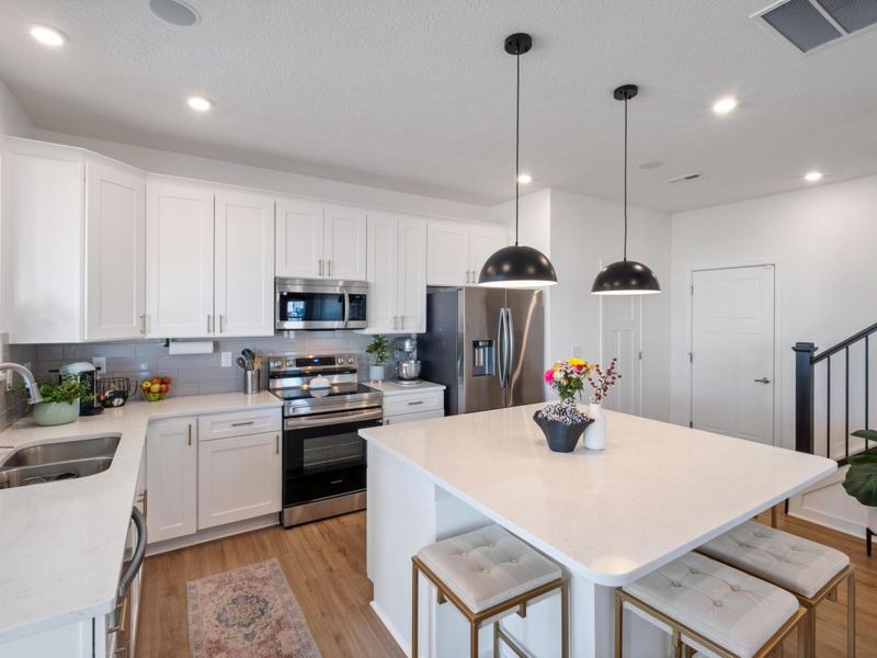 484 Creekside Drive , Commercial Point, OH 43116 Photo 12