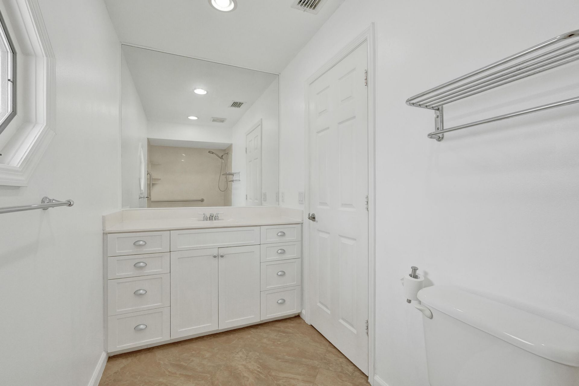 901 NE Town Terrace, Jensen Beach, FL 34957 Photo