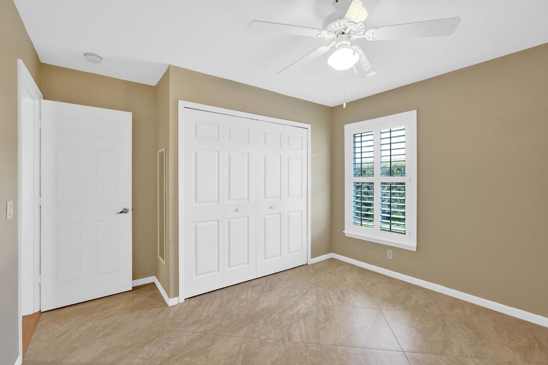 901 NE Town Terrace, Jensen Beach, FL 34957 Photo