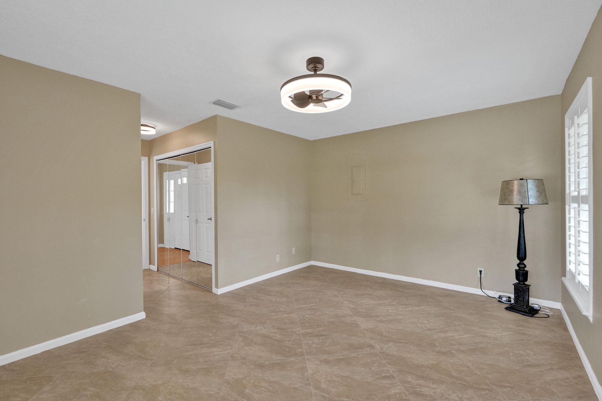 901 NE Town Terrace, Jensen Beach, FL 34957 Photo