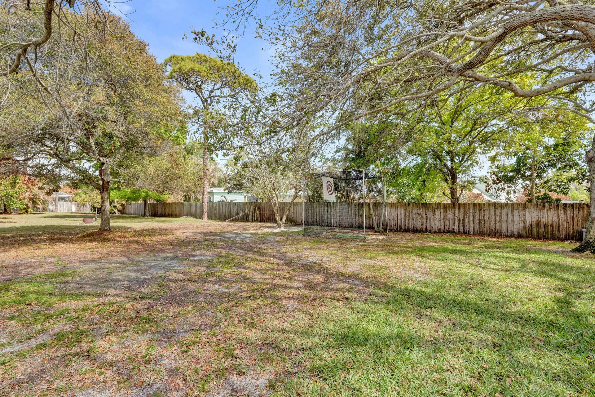 901 NE Town Terrace, Jensen Beach, FL 34957 Photo