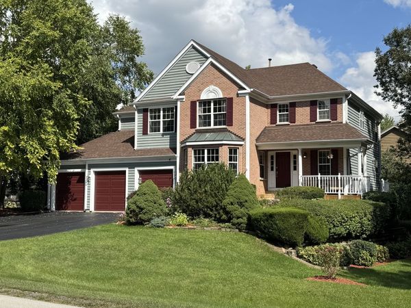 6414 Kingsbridge Drive , Cary, IL 60013