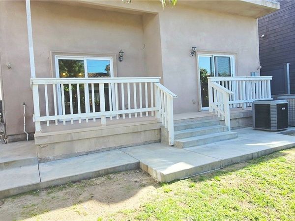 515 S Helberta, Redondo Beach, CA 90277