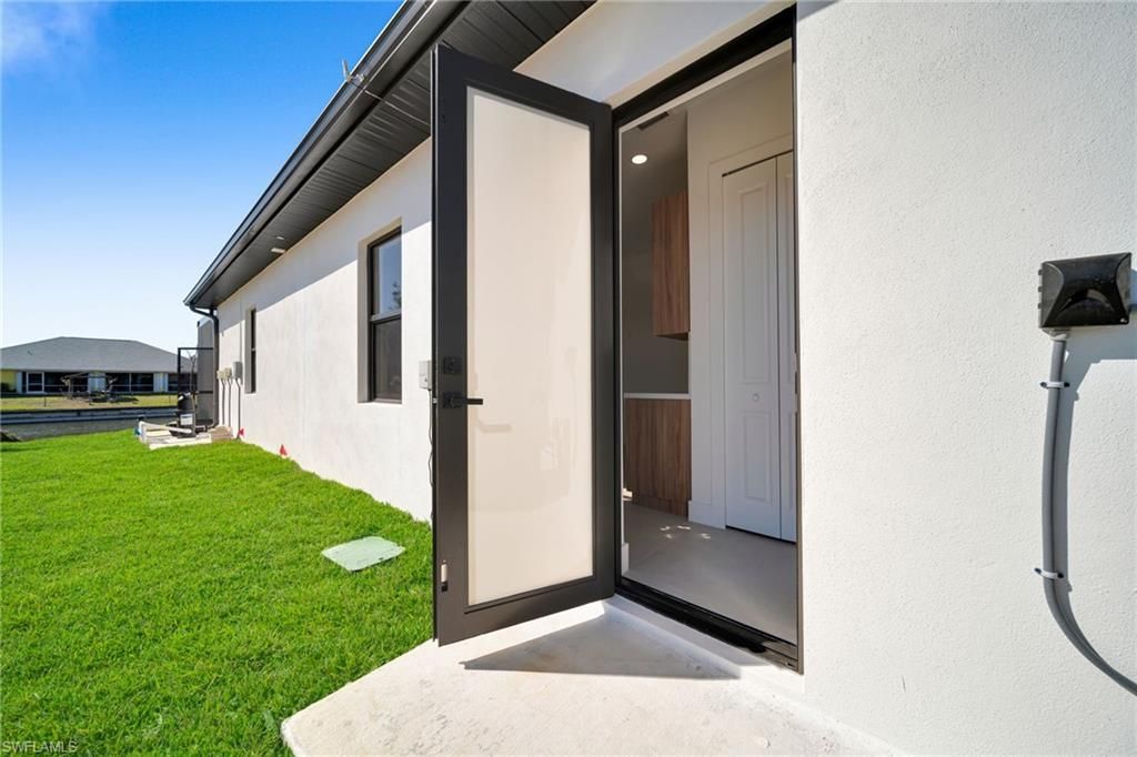 3424 SW 15th Ave, Cape Coral, FL 33914 Photo