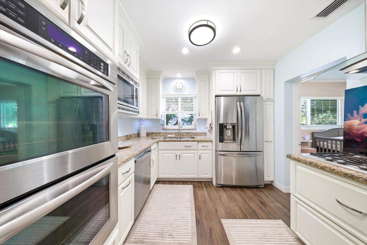 155 Fontaine Drive, Tavernier, FL 33070 Photo