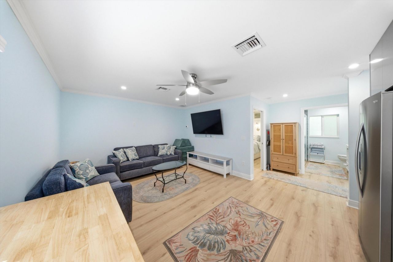 155 Fontaine Drive, Tavernier, FL 33070 Photo