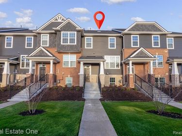 378 N Sydney Court, Plymouth, MI 48170